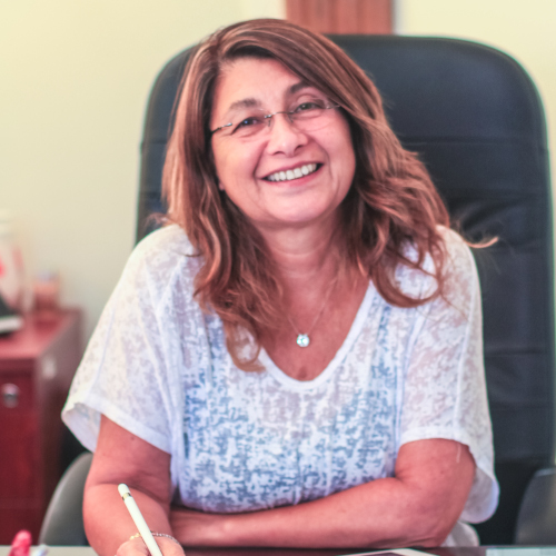 Angélica Cazenave González