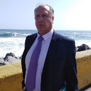 Dr. Raúl Bernal Meza