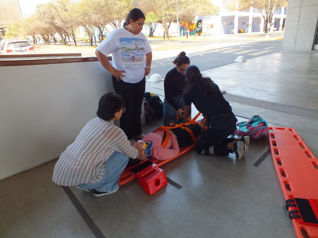 Taller de Primeros Auxilios - Universidad de Chile