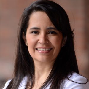 Dra. Alejandra Caqueo Urízar